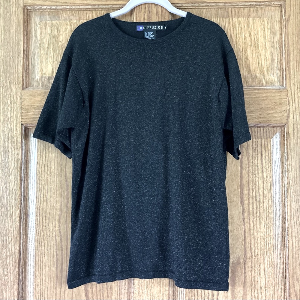 5/$15 IB Diffusion Black & Silver Shimmer SS Top Medium (BUNDLE ONLY)